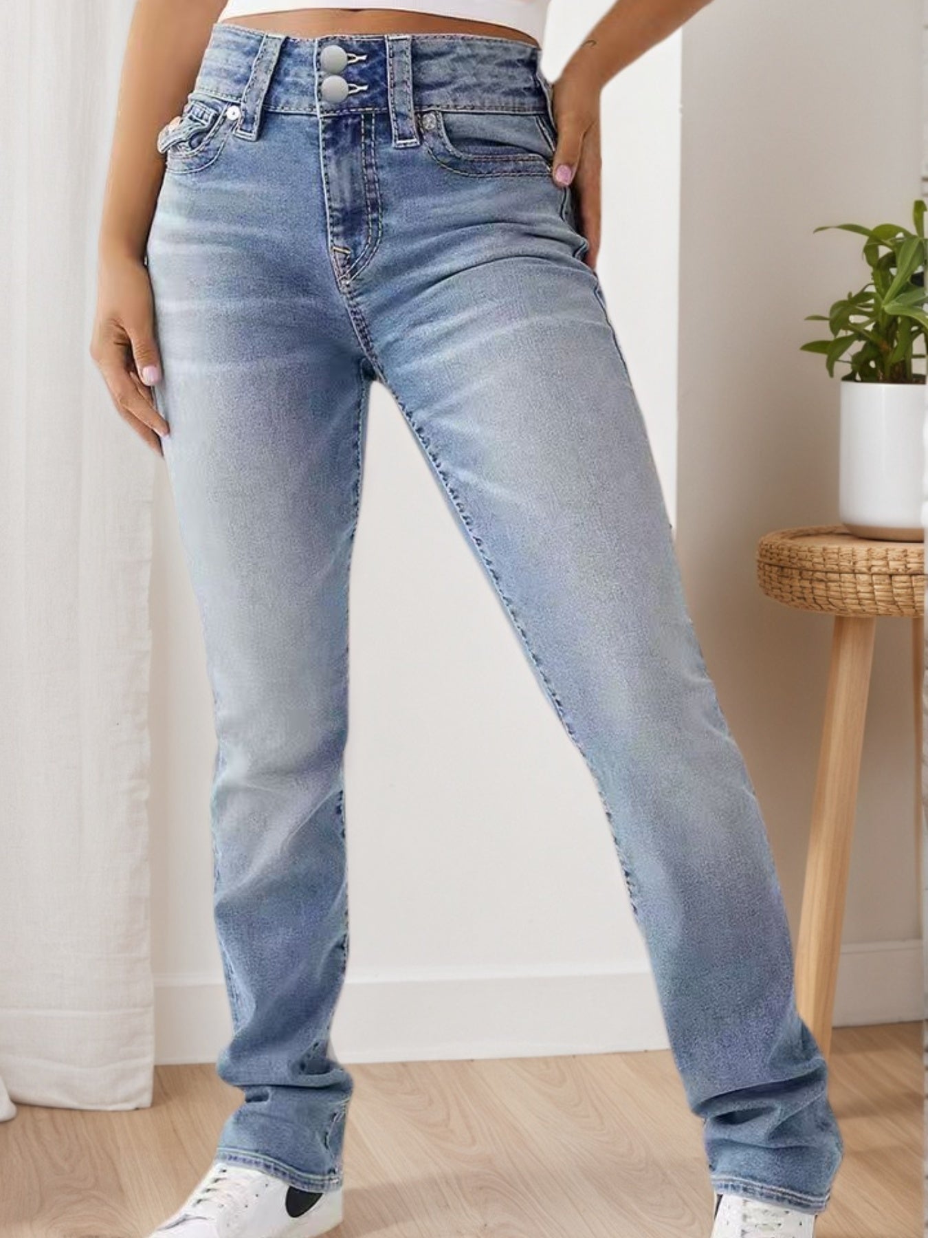Women's High Waisted Elastic Slim Fit Wide Leg Jeans - Retro Washed Light Blue, All Season Casual Pants, Built-in Zipper, Machine Washable, Multifunctional, Comfortable And Fashionable Clothing