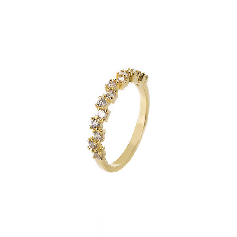 Gold zircon ring
